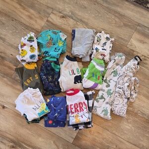 Massive Kids PJs Lot. 5t 13 Sets!!!